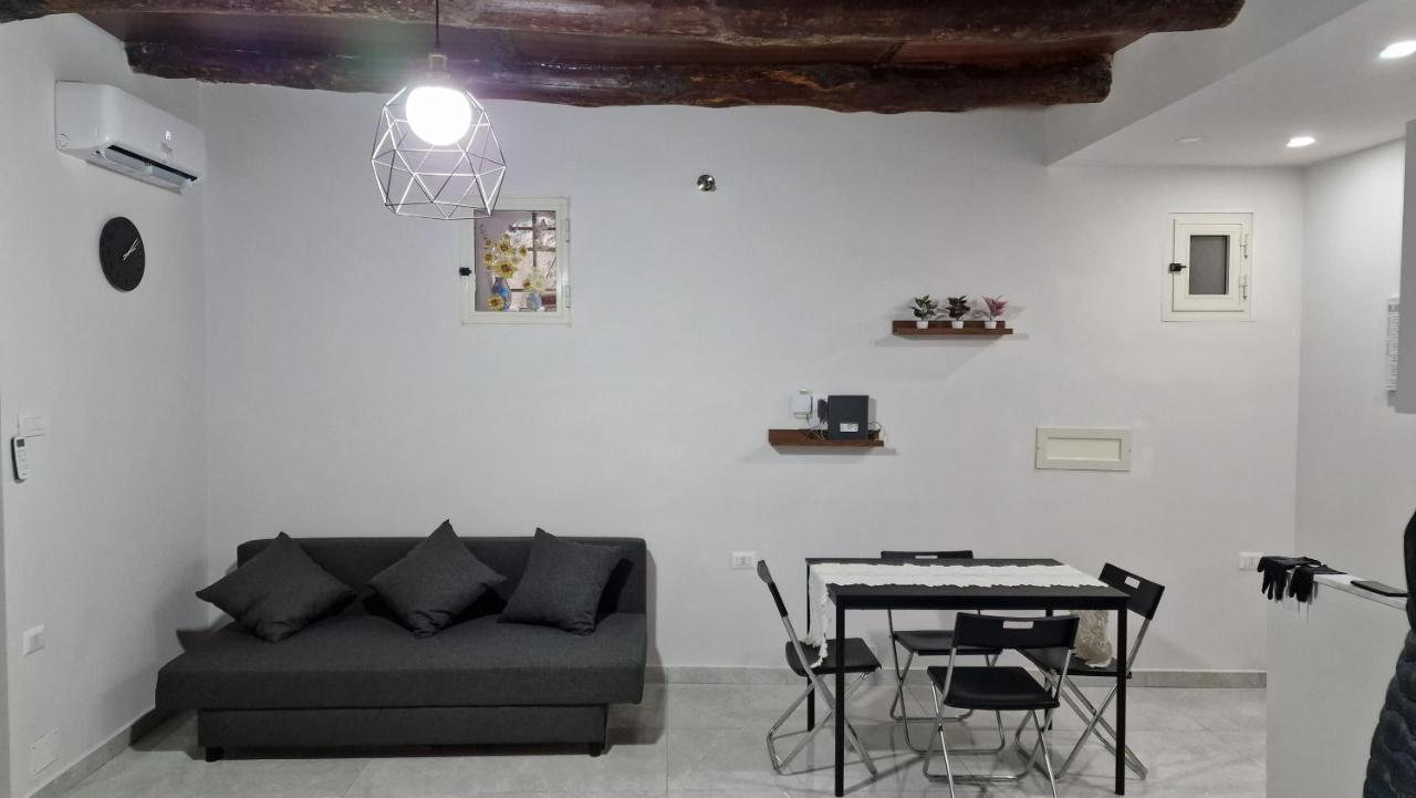 Vincent'S House Apartment Наполи Екстериор снимка